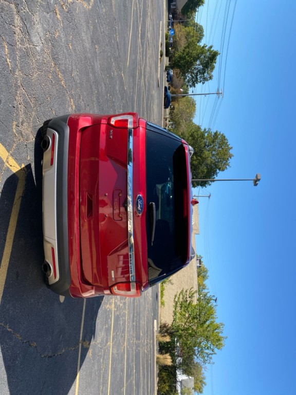 2016 Ford Explorer Image 4
