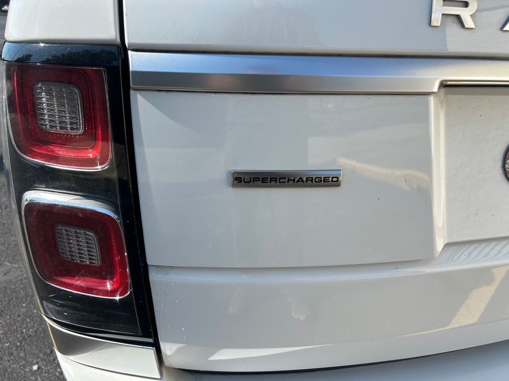 2019 Land Rover Range Rover Image 6