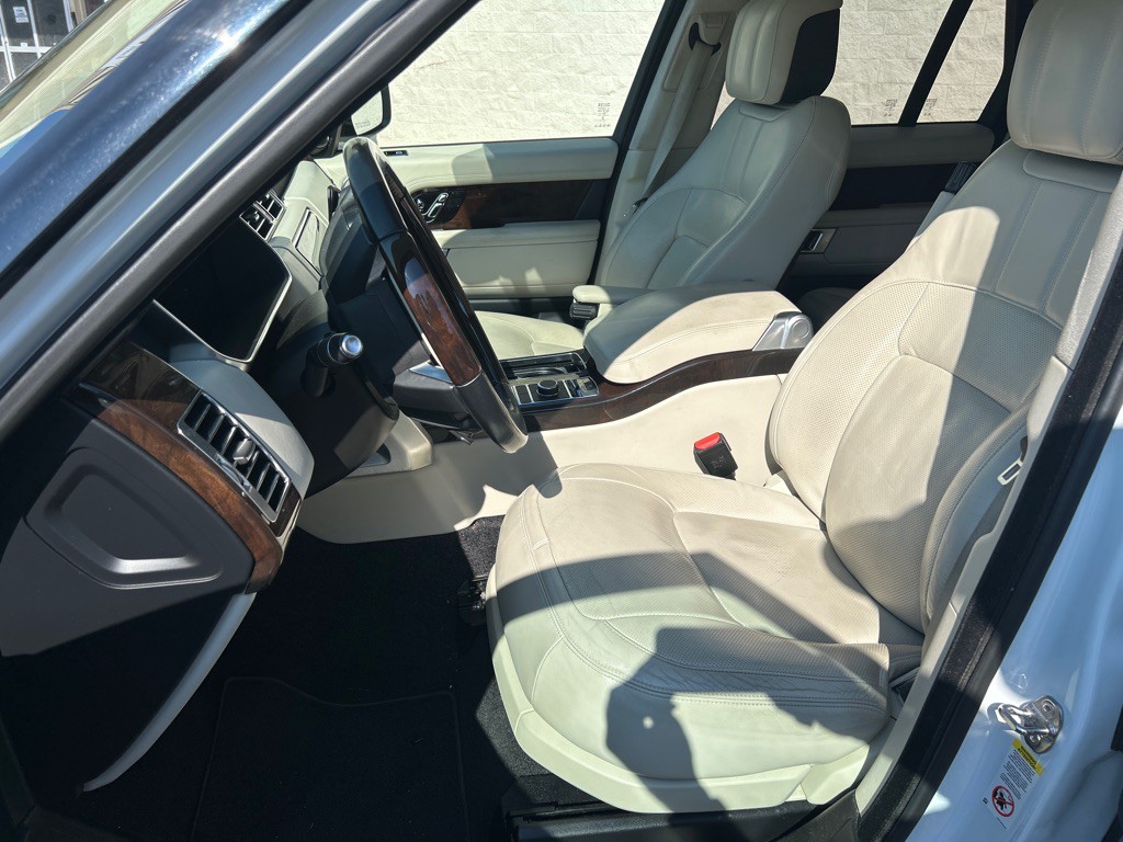 2019 Land Rover Range Rover Image 13