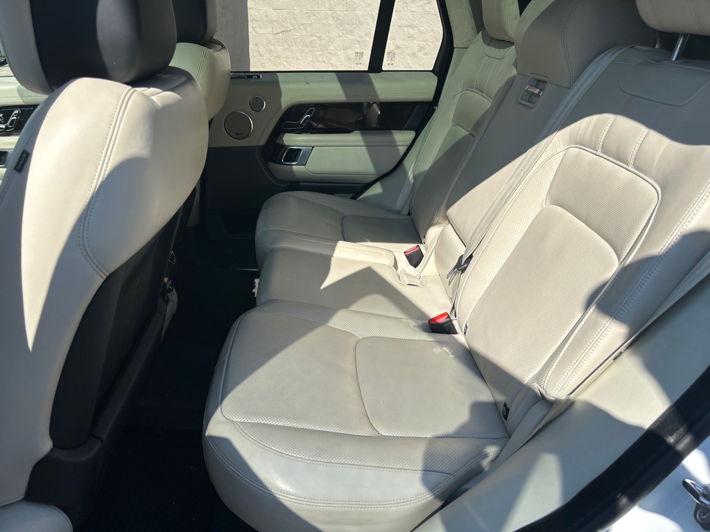 2019 Land Rover Range Rover Image 21