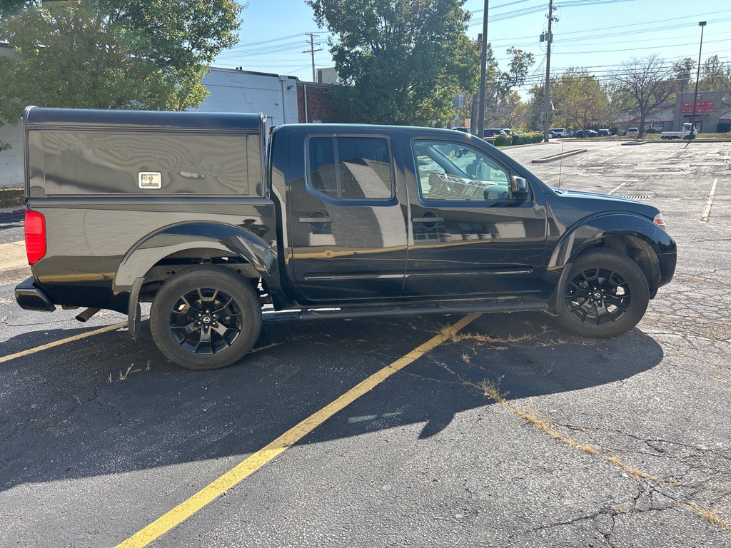 2021 Nissan Frontier Image 10
