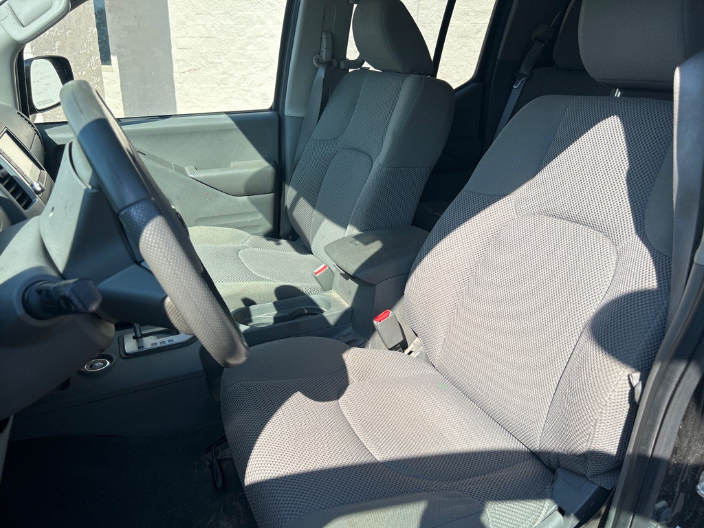 2021 Nissan Frontier Image 19