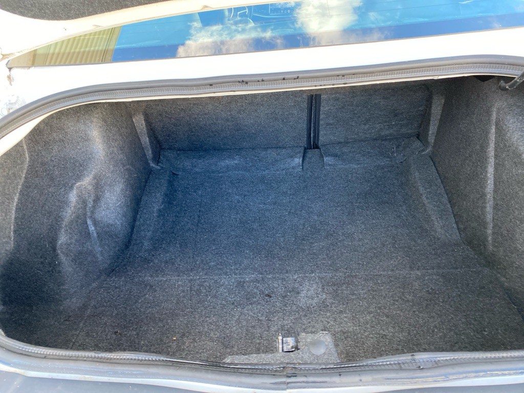 2016 Dodge Challenger Image 20