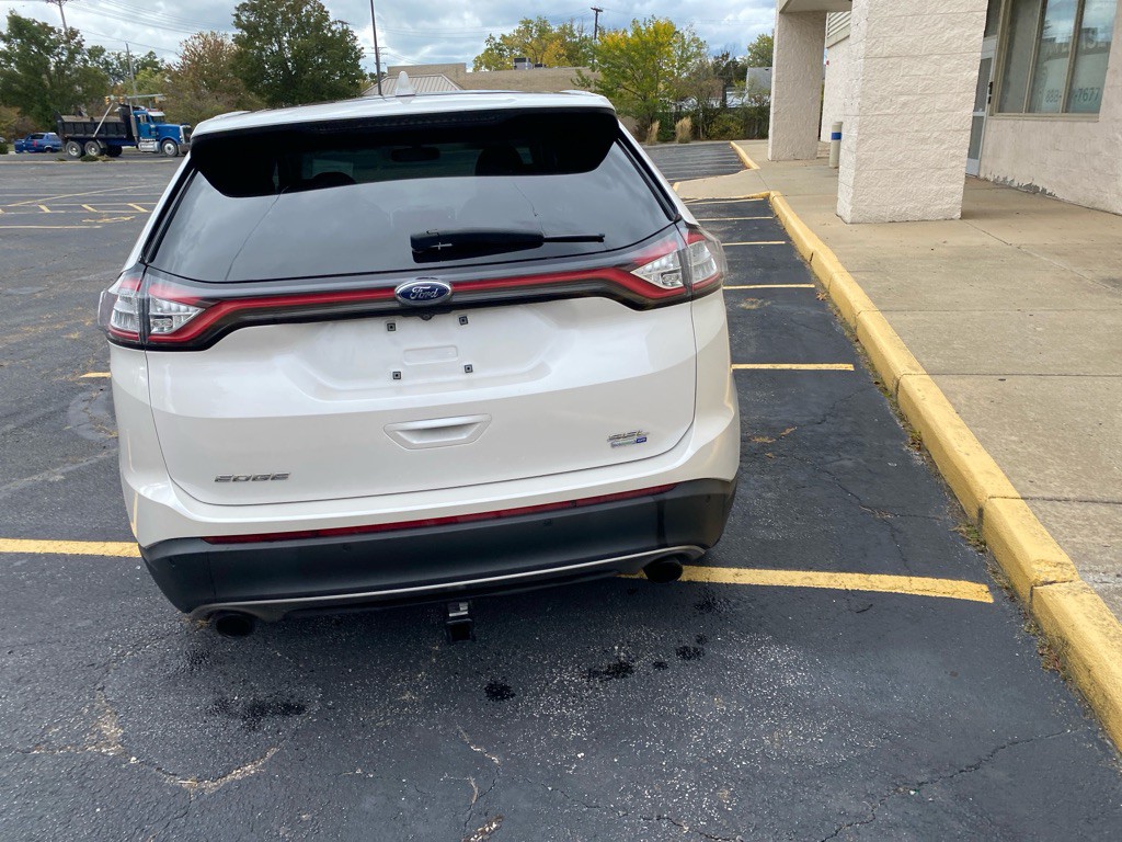 2016 Ford Edge Image 4