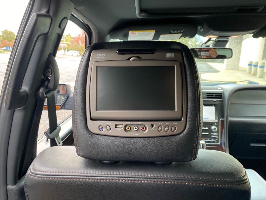 2016 Lincoln Navigator Image 21