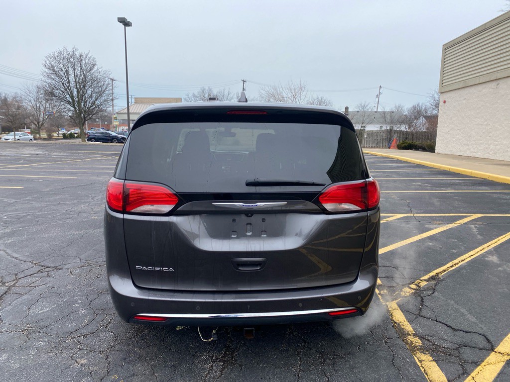 2019 Chrysler Pacifica Image 4