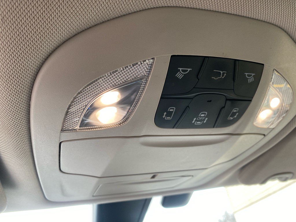 2019 Chrysler Pacifica Image 18