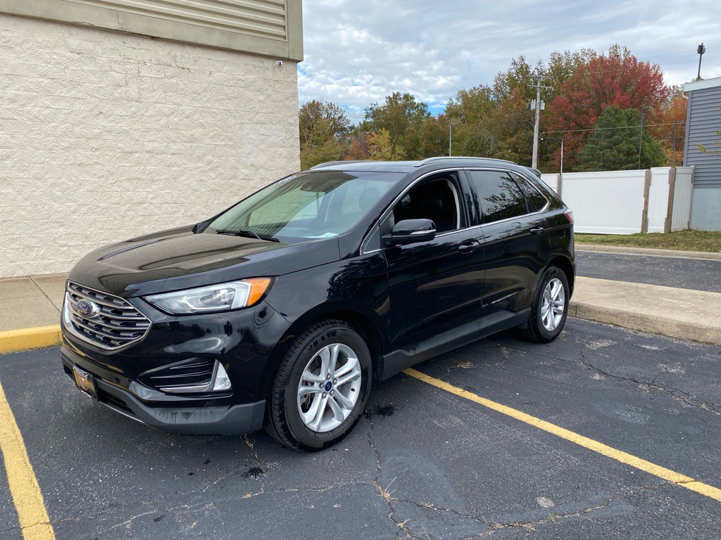 2019 Ford Edge Image 1