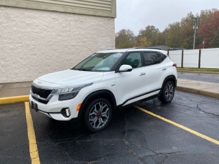 Image for 2022 Kia Seltos SX ID: 6962407