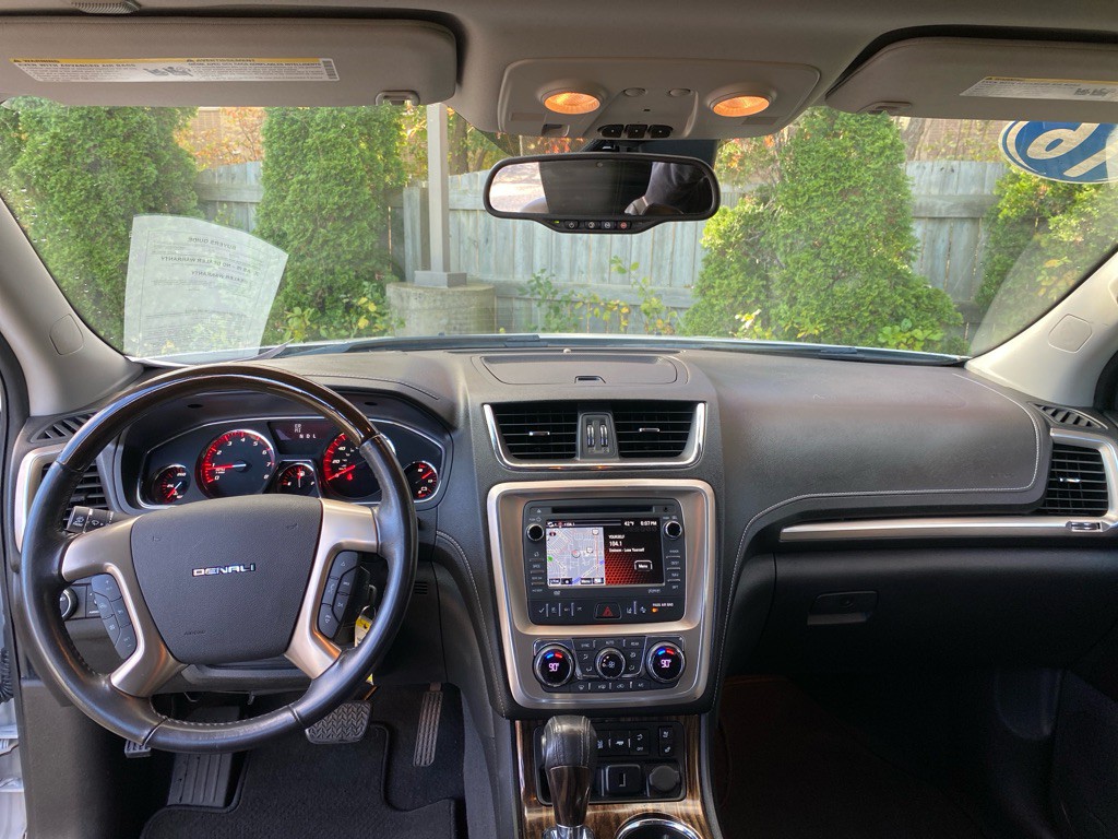 2016 GMC Acadia Image 19