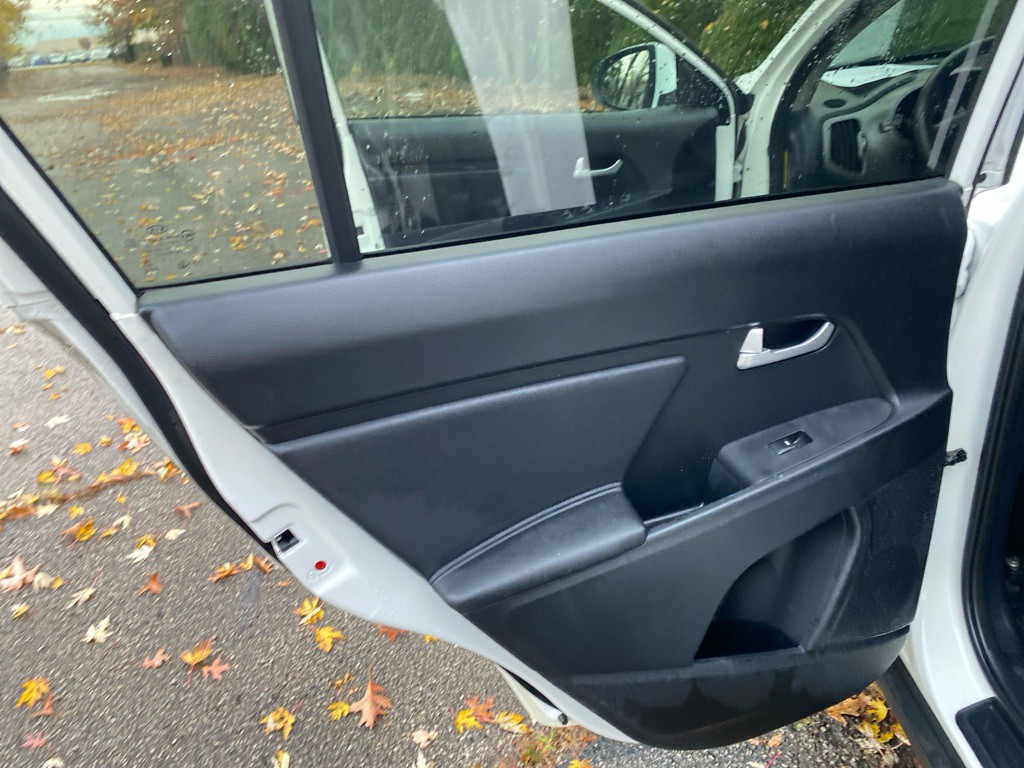 2015 Kia Sportage Image 15