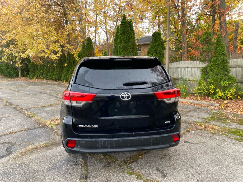 2019 Toyota Highlander Image 4