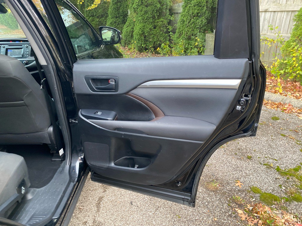 2019 Toyota Highlander Image 22