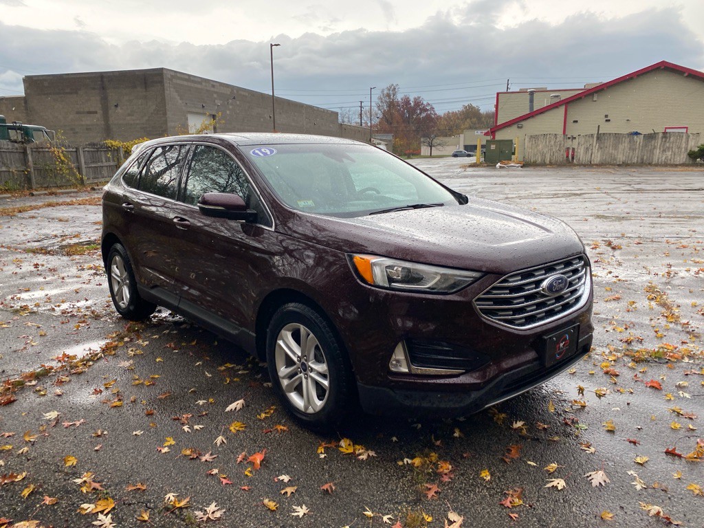 2019 Ford Edge Image 7