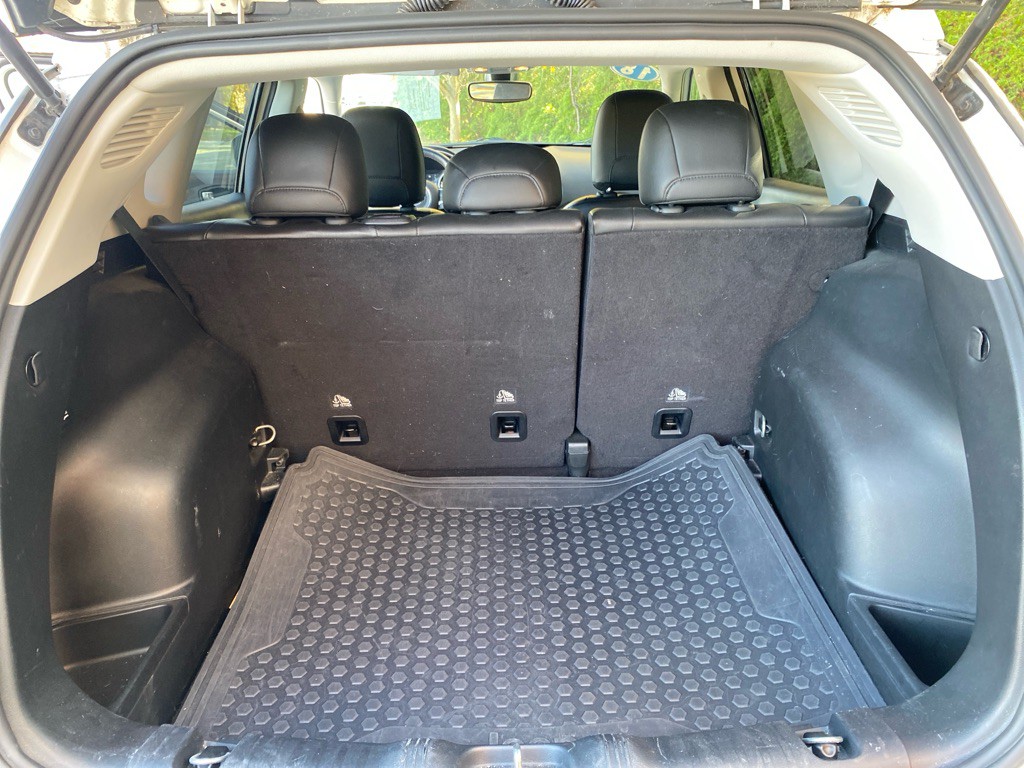 2018 Jeep Compass Image 19