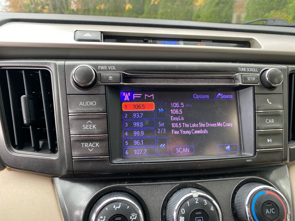 2013 Toyota Rav4 Image 13