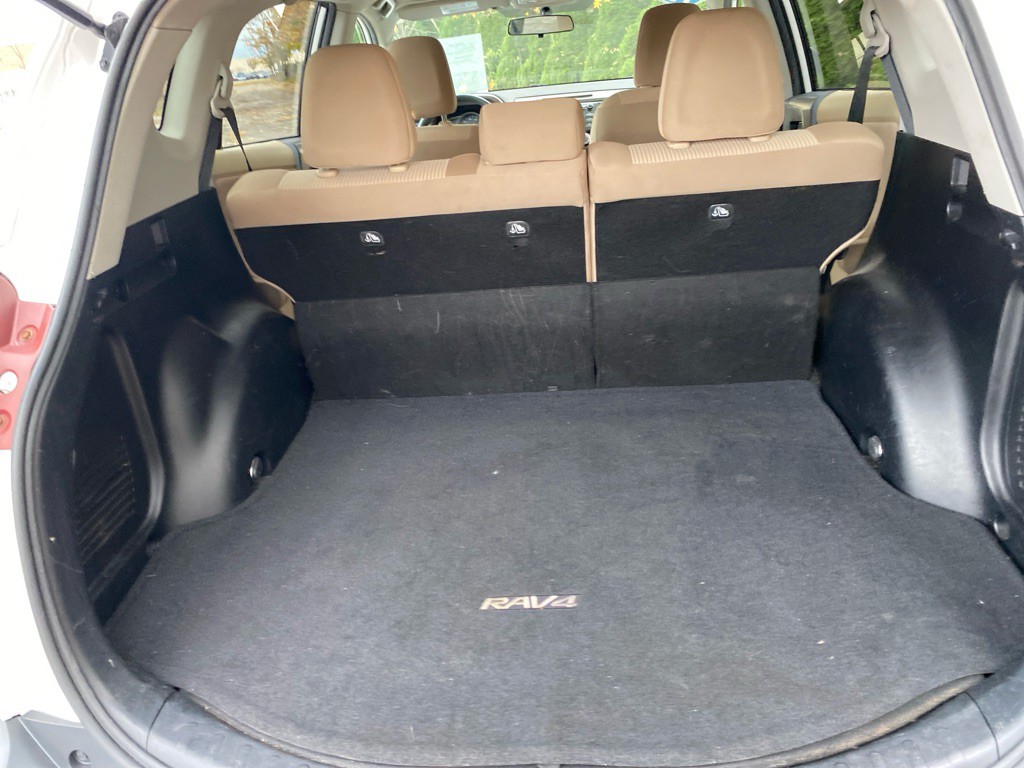 2013 Toyota Rav4 Image 19