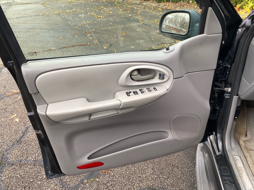 2008 Chevrolet Trailblazer Image 11