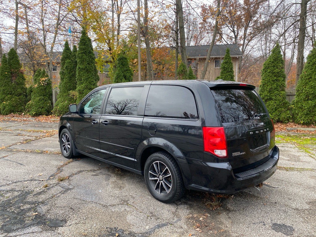 2016 Dodge Grand Caravan Image 3