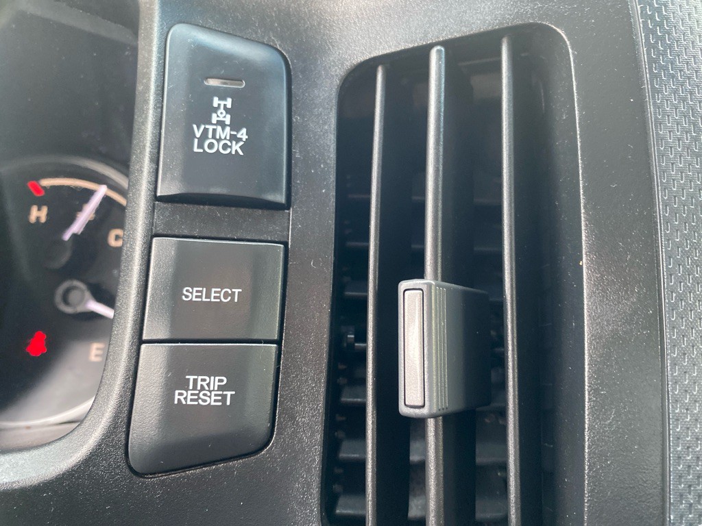 2012 Honda Ridgeline Image 15