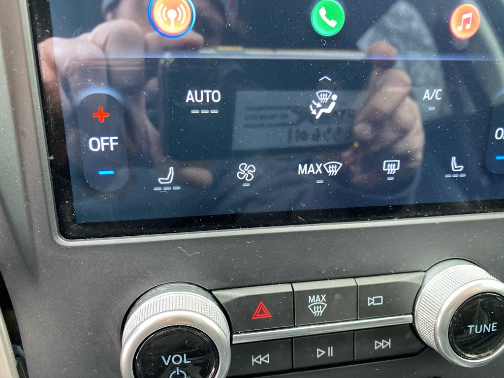 2021 Ford Edge Image 15