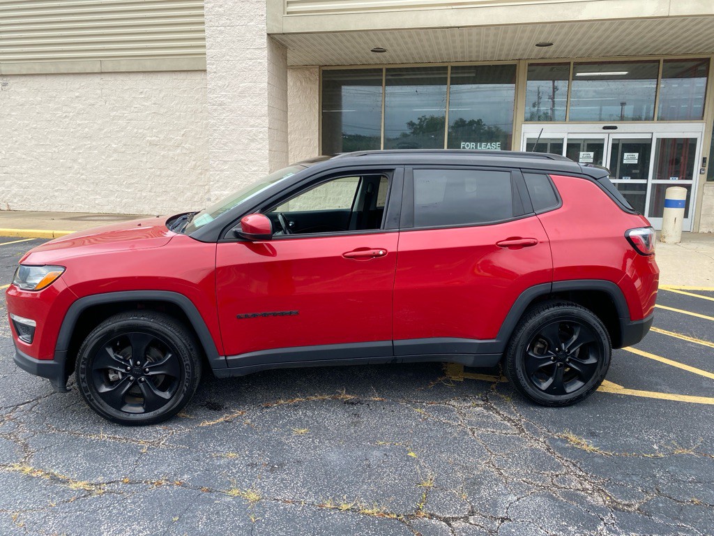 2018 Jeep Compass Image 2