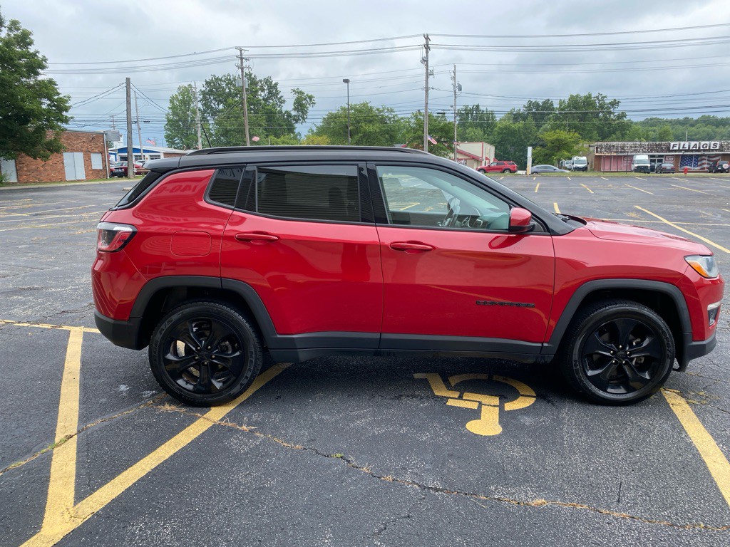 2018 Jeep Compass Image 6