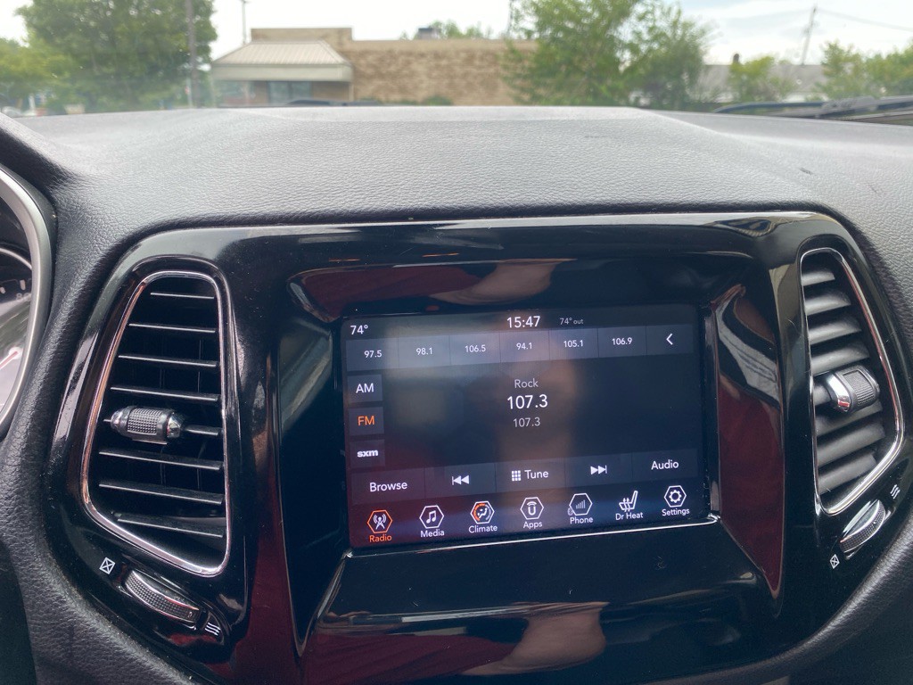 2018 Jeep Compass Image 13