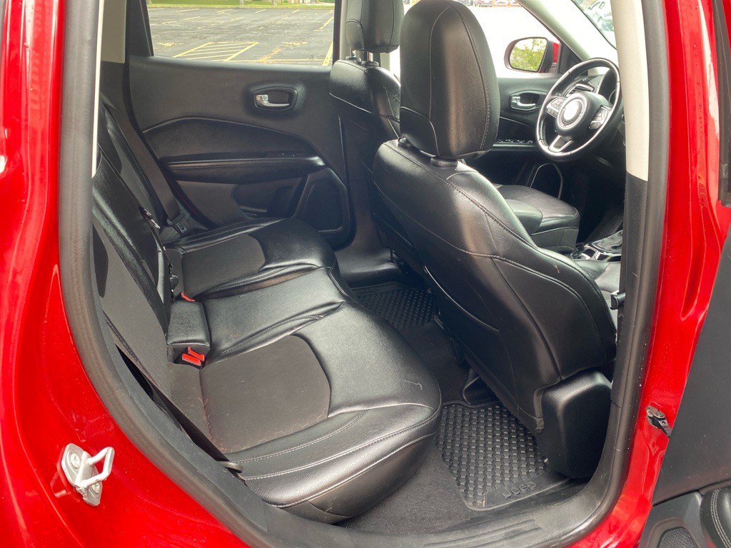 2018 Jeep Compass Image 19