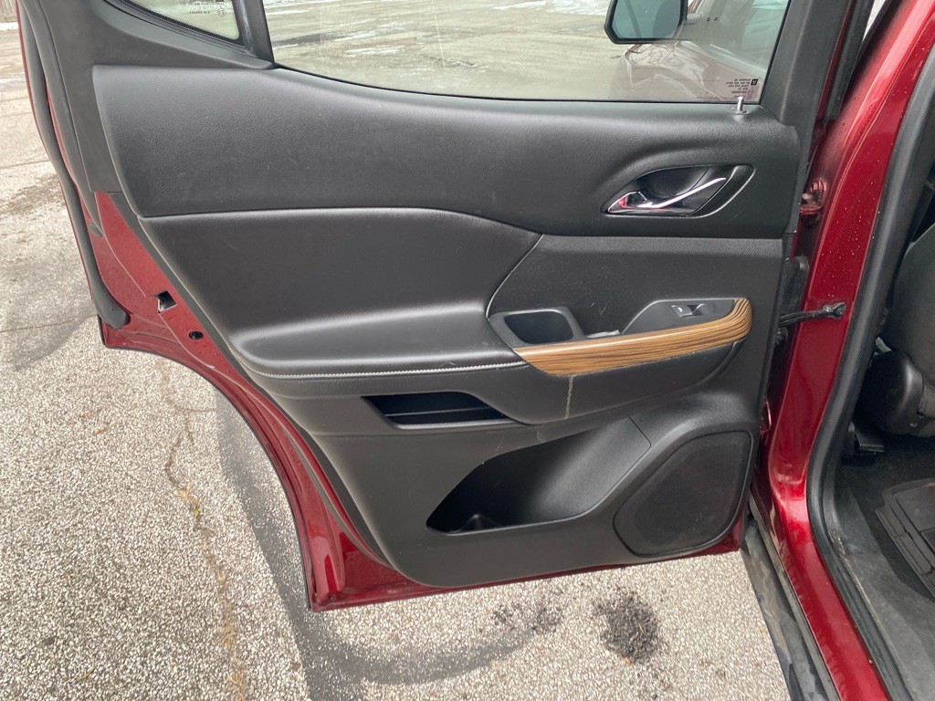 2017 GMC Acadia Image 22