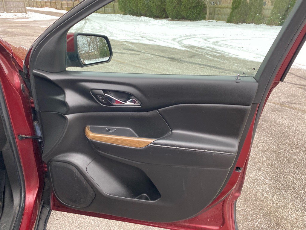 2017 GMC Acadia Image 27