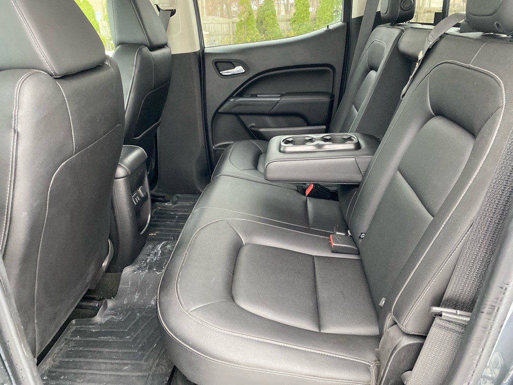 2017 GMC Canyon Image 19