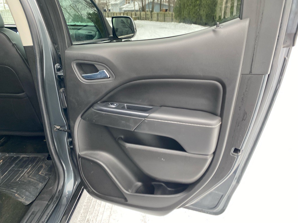 2017 GMC Canyon Image 23