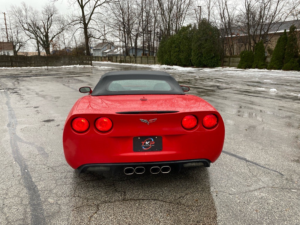 2005 Chevrolet Corvette Image 4