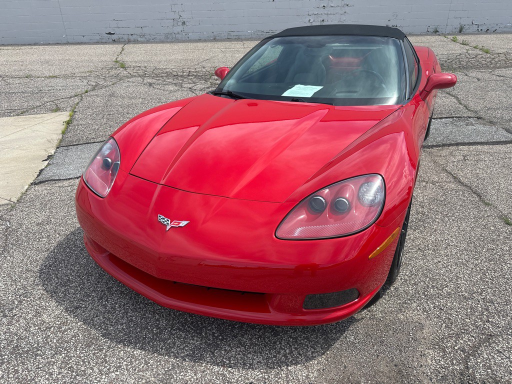 2005 Chevrolet Corvette Image 17