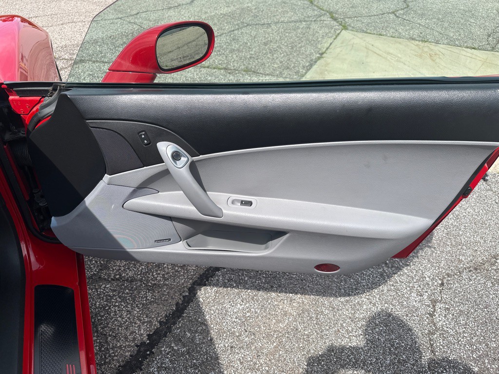 2005 Chevrolet Corvette Image 27