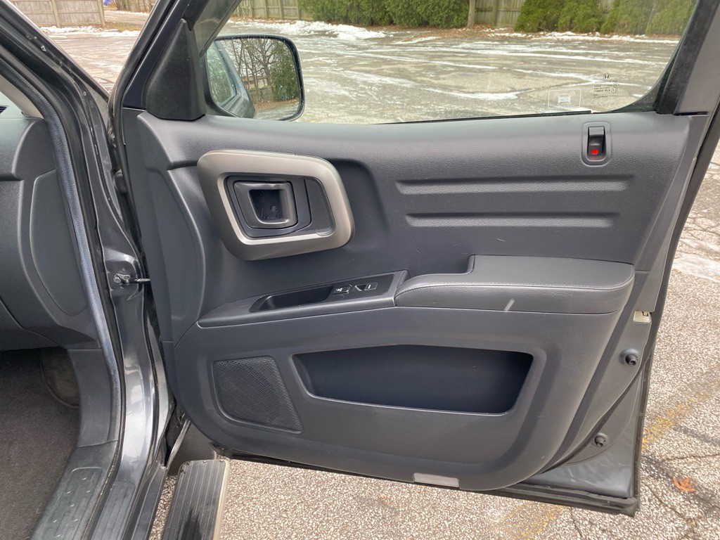 2010 Honda Ridgeline Image 24
