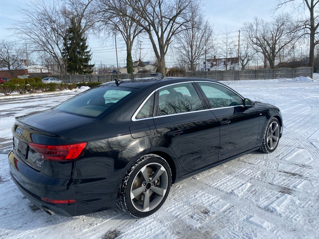 2017 Audi A4 Image 5