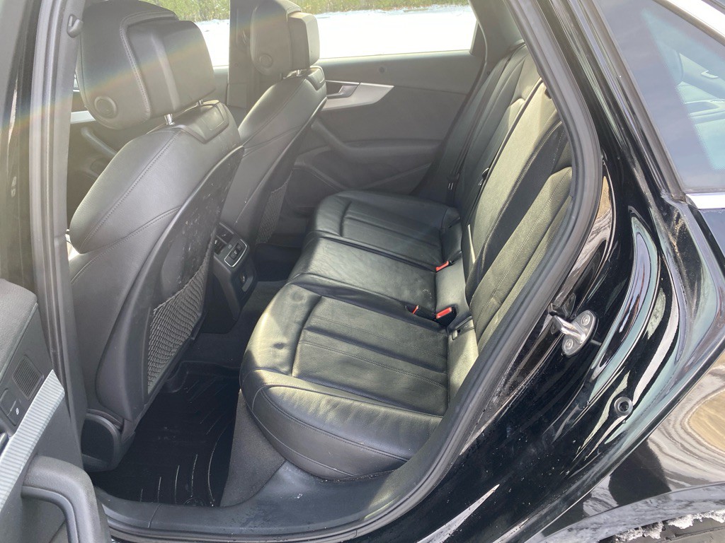 2017 Audi A4 Image 20