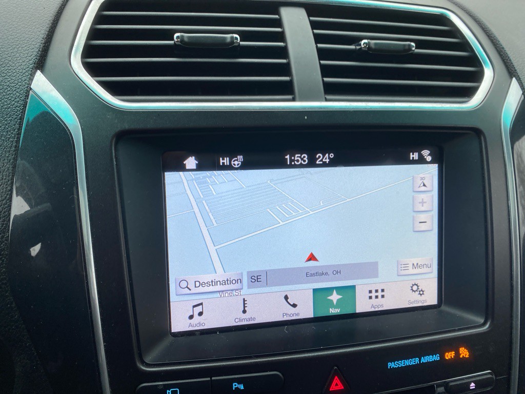 2017 Ford Explorer Image 16