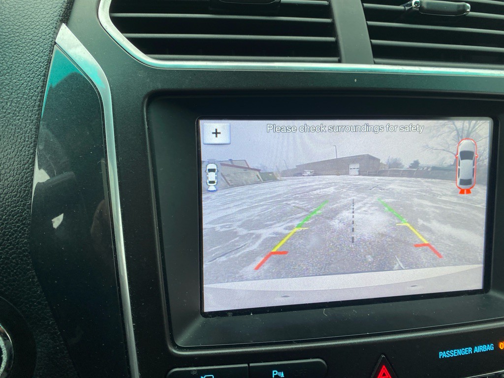 2017 Ford Explorer Image 17