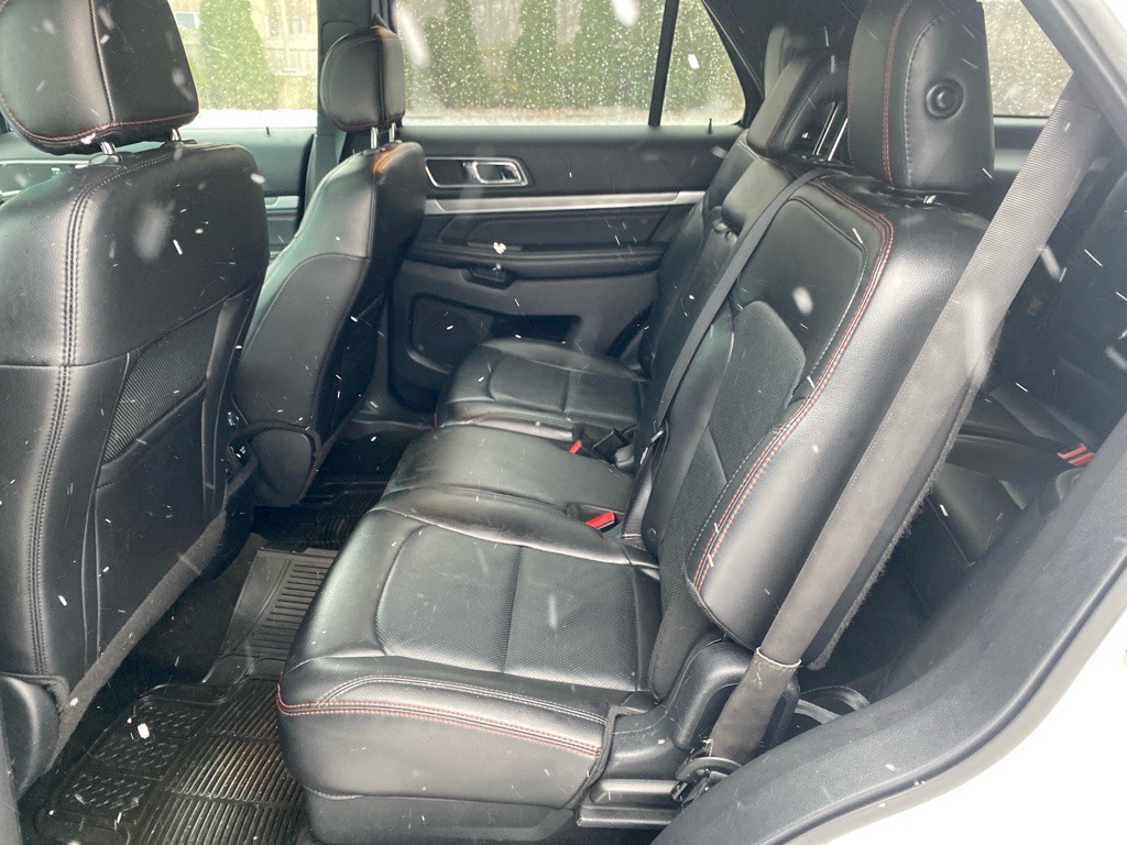 2017 Ford Explorer Image 22