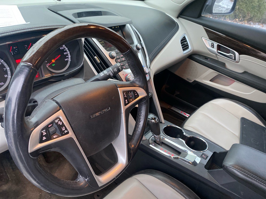 2017 GMC Terrain Image 12