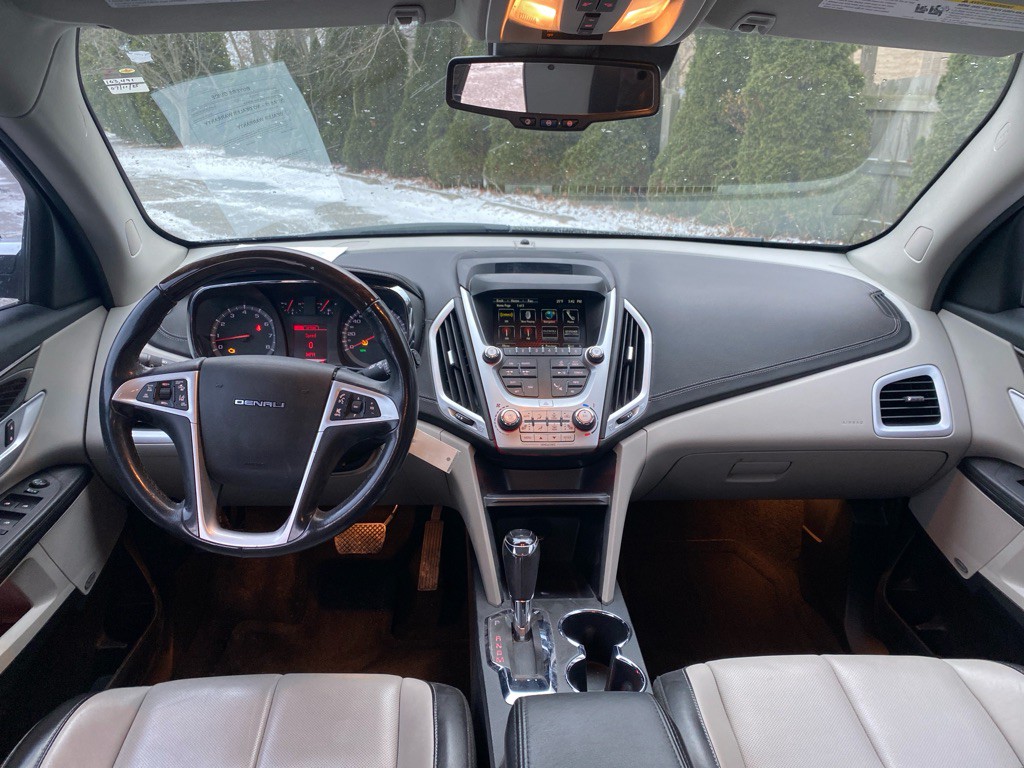 2017 GMC Terrain Image 19