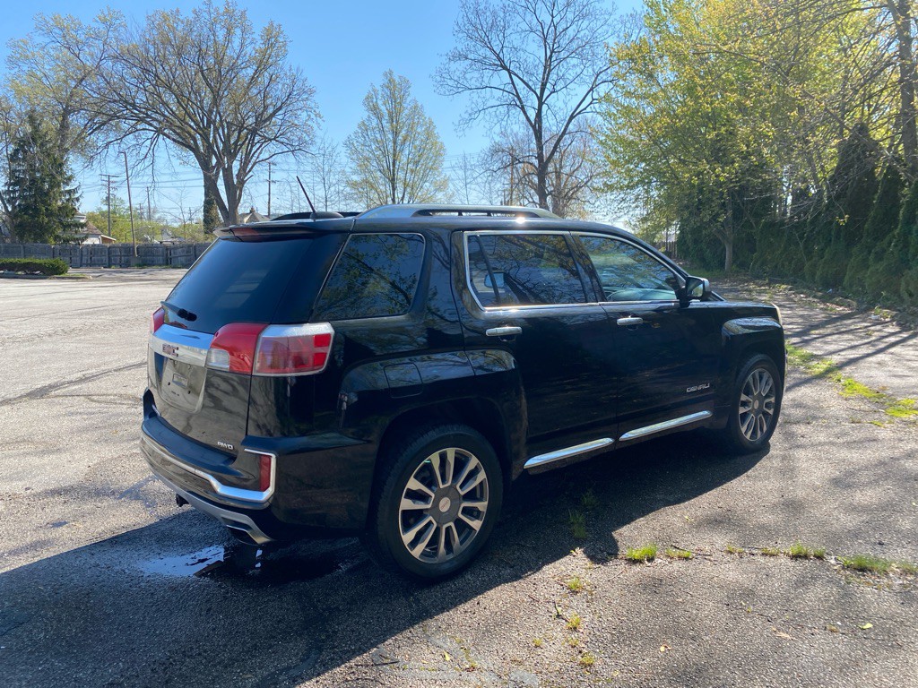 2017 GMC Terrain Image 5