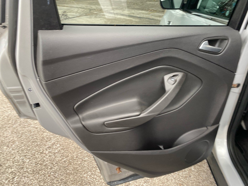 2016 Ford Escape Image 20