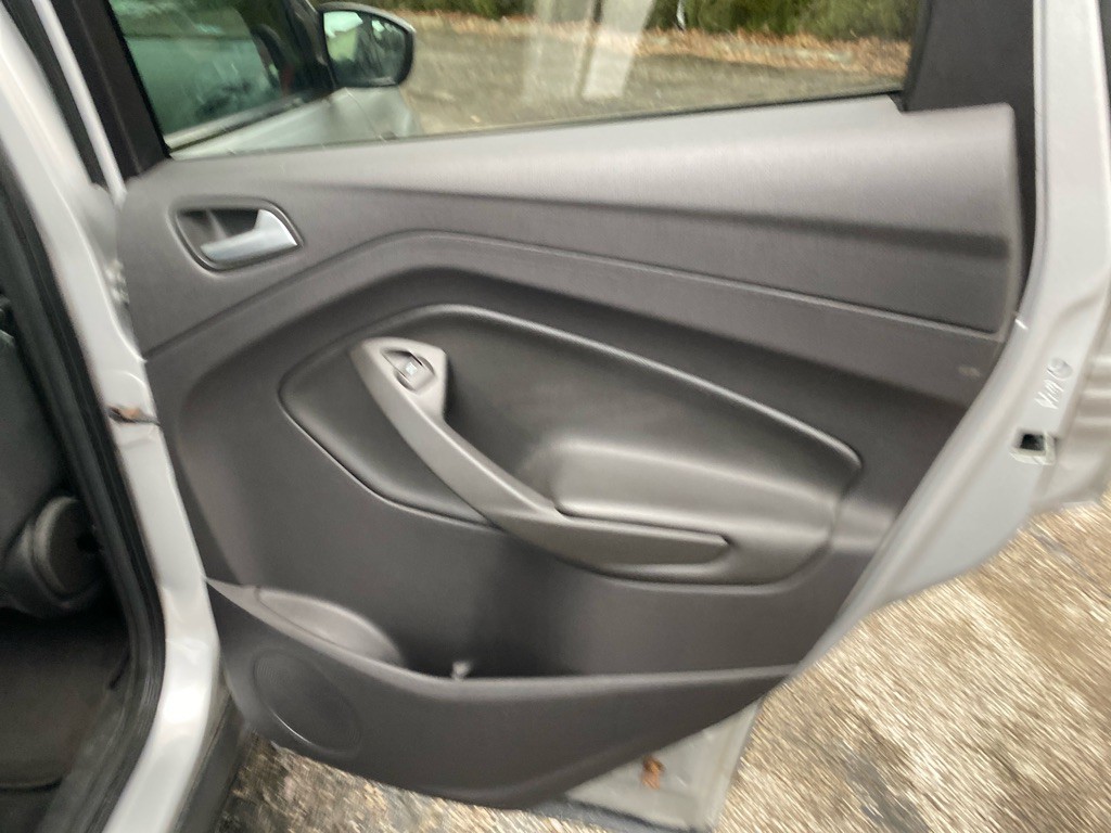 2016 Ford Escape Image 23