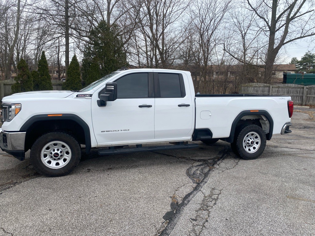 2020 GMC Sierra Image 2