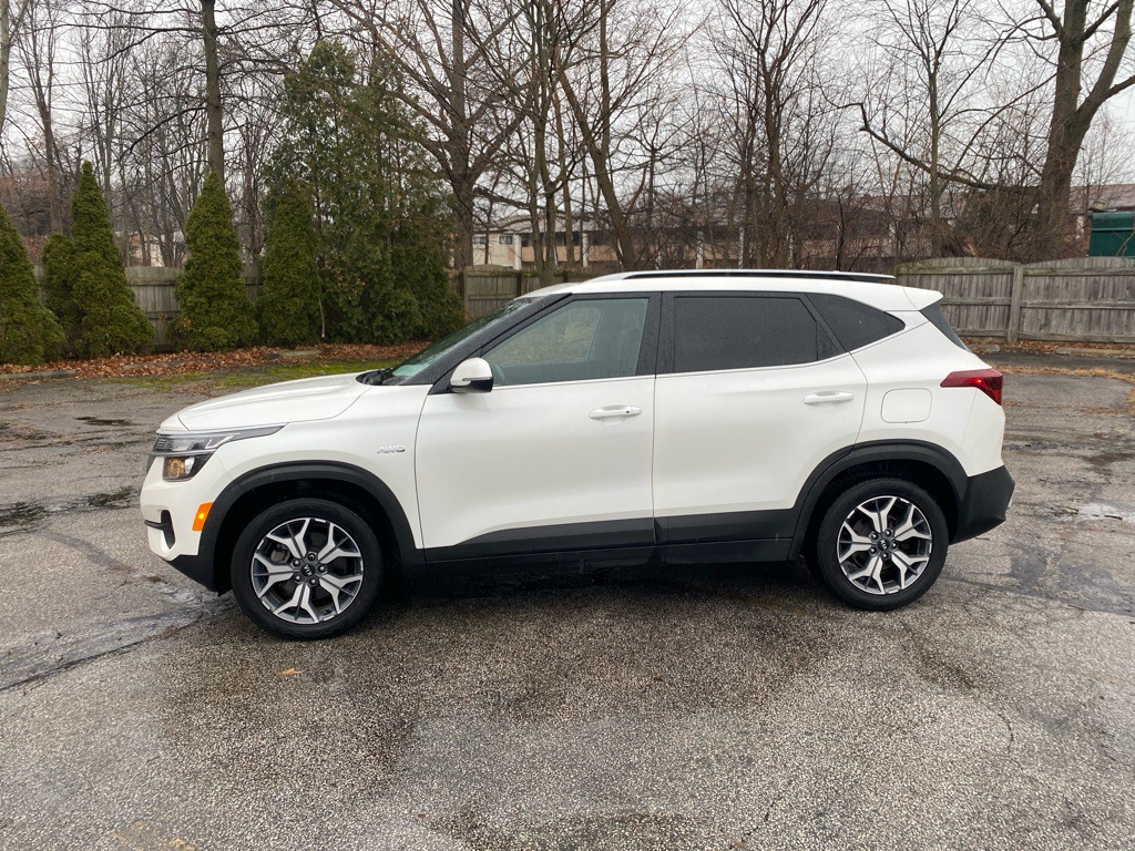 2021 Kia Seltos Image 2