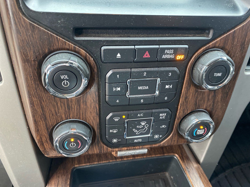 2013 Ford F-150 Image 18